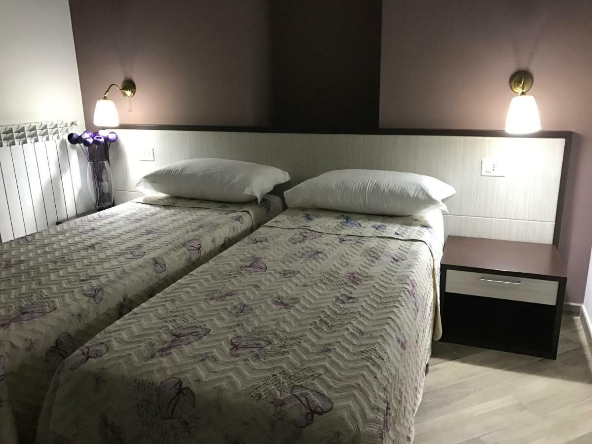 Residenza Murat カゼルタ エクステリア 写真