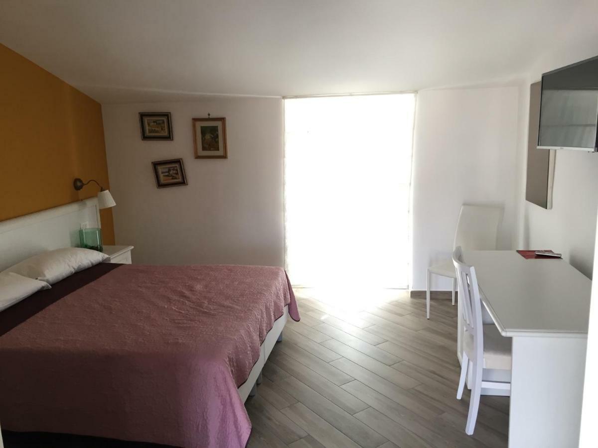 Residenza Murat カゼルタ エクステリア 写真